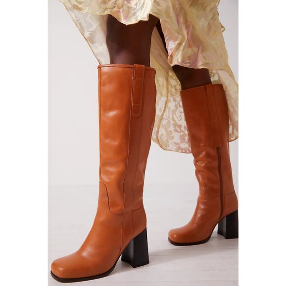Free People Naomi Tall Tan Block Heeled Block Bohemian Knee High Boots Size 6 - Picture 1 of 15